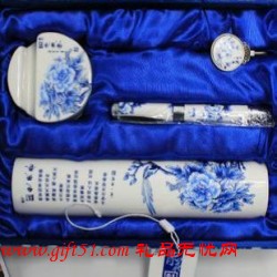 尊貴青花瓷四件套裝定制 商務禮品