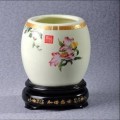紅運(yùn)芍藥旋轉(zhuǎn)筆筒定制